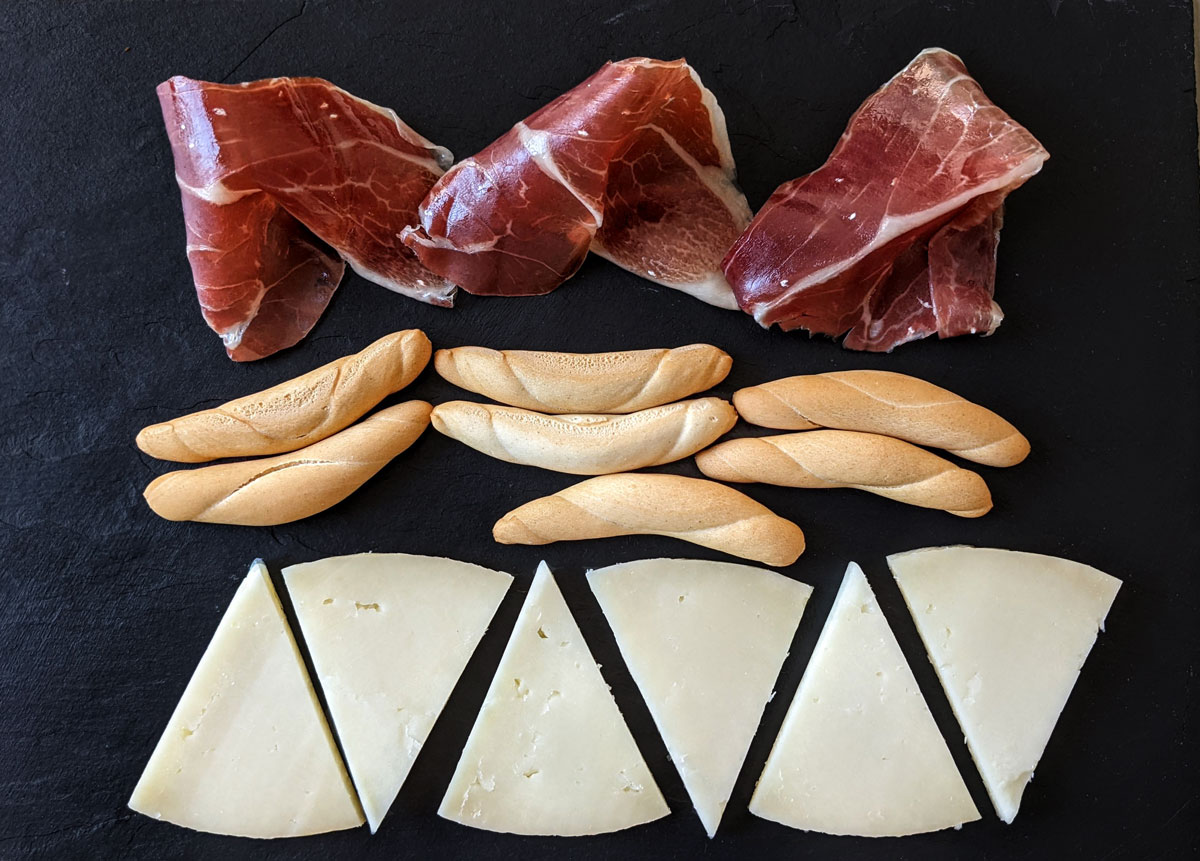 Was ist Queso Manchego (Manchego Käse)? - jamonnatural.de Was ist Queso Manchego (Manchego Käse)? - jamonnatural.de