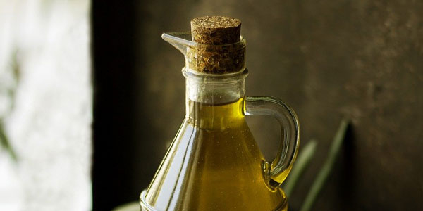 Wie wird Olivenöl am besten gelagert